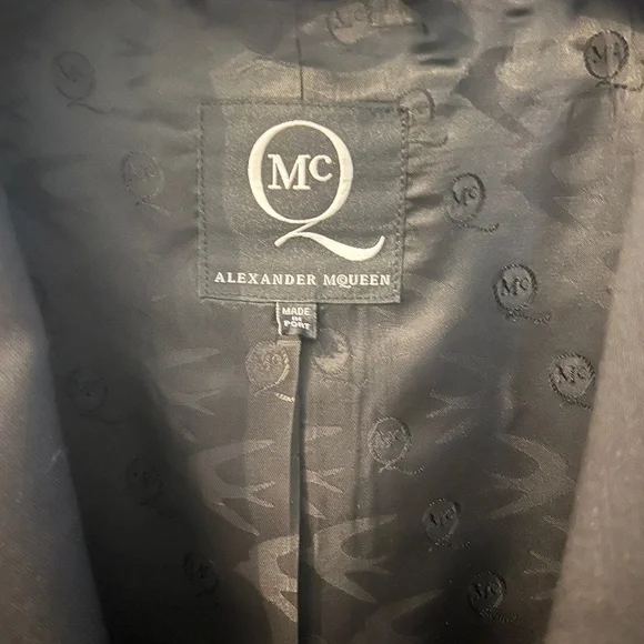 Alexander McQueen Black Tuxedo with White Accents - Picture 2 of 9